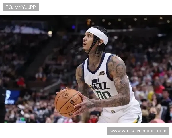 爵士队新援表现出色，有望助力季后赛，爵士队最新